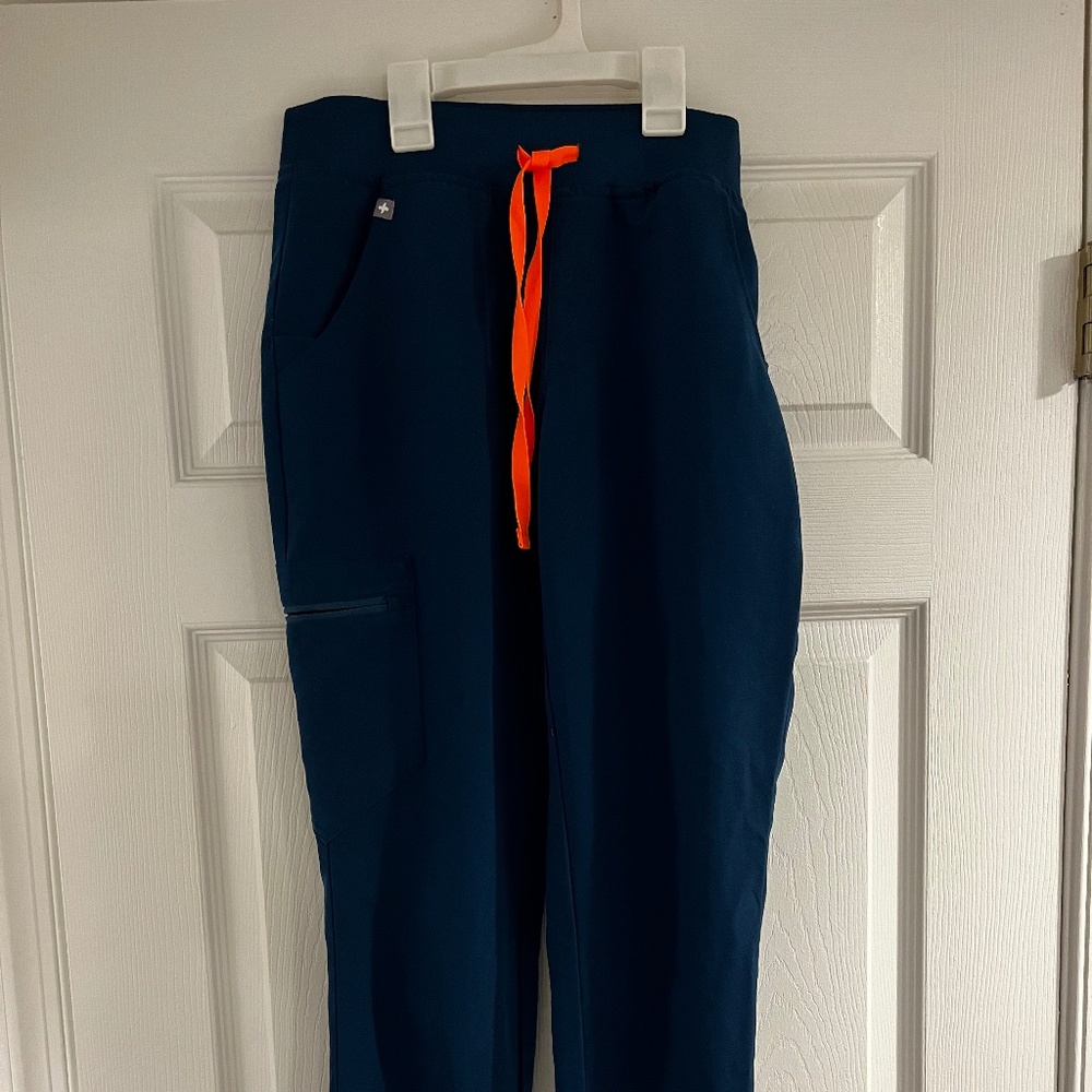 Figs Technical Collection  Zamora Jogger Scrub Pants